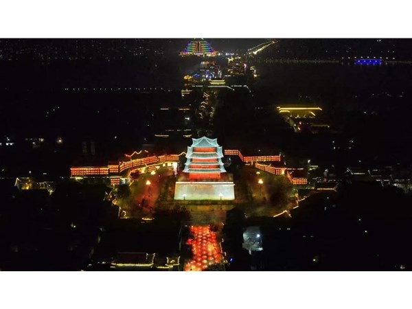 在一起，會發(fā)光丨2022聊城水上古城幻光新春游園會1月1日盛大開啟?。?！